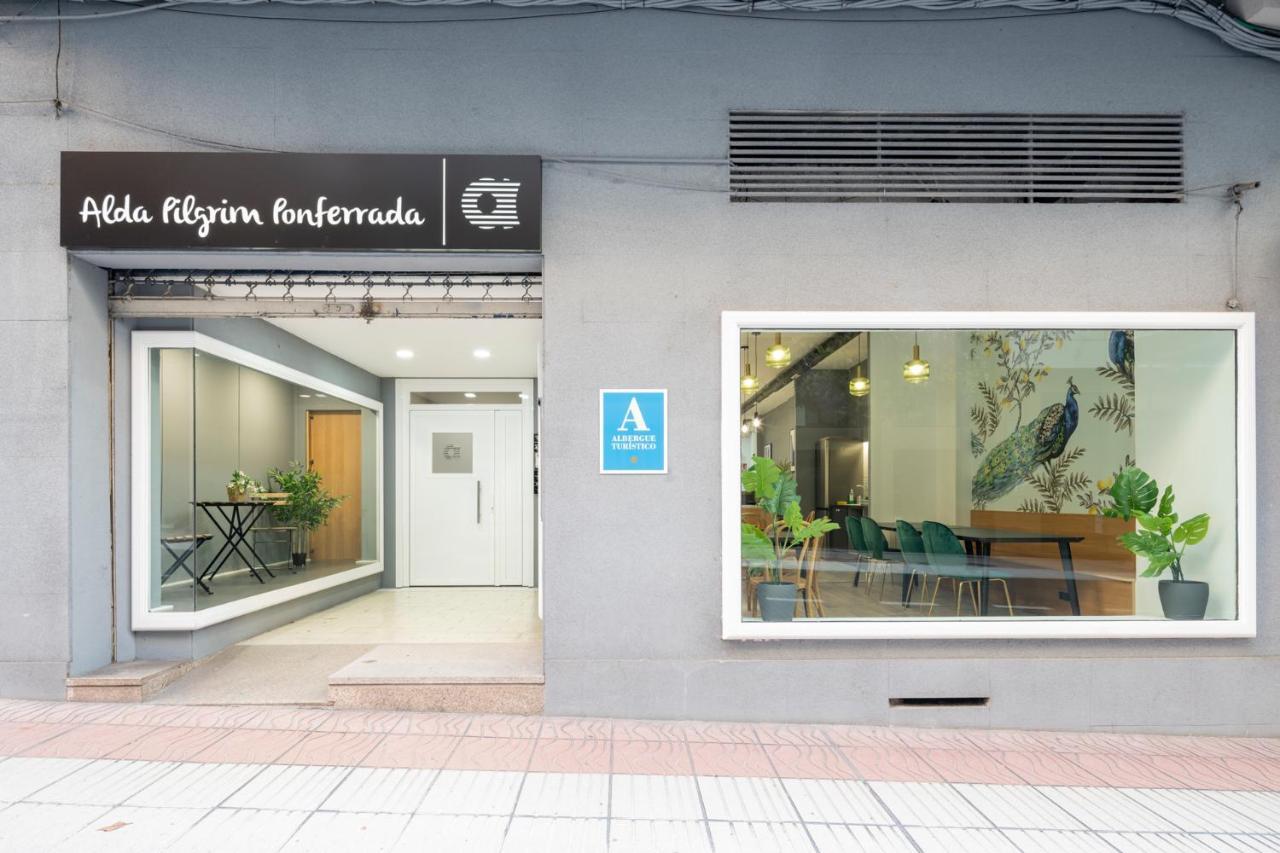 Albergue Alda Pilgrim Ponferrada Dış mekan fotoğraf