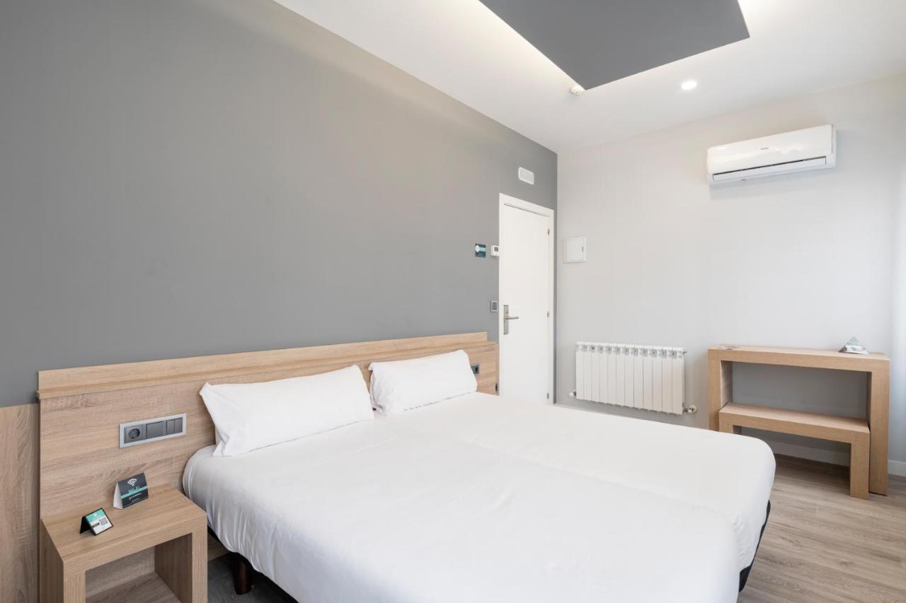 Albergue Alda Pilgrim Ponferrada Dış mekan fotoğraf
