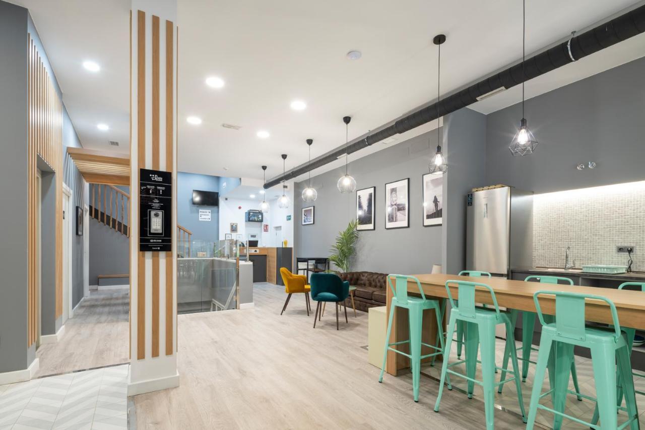 Albergue Alda Pilgrim Ponferrada Dış mekan fotoğraf