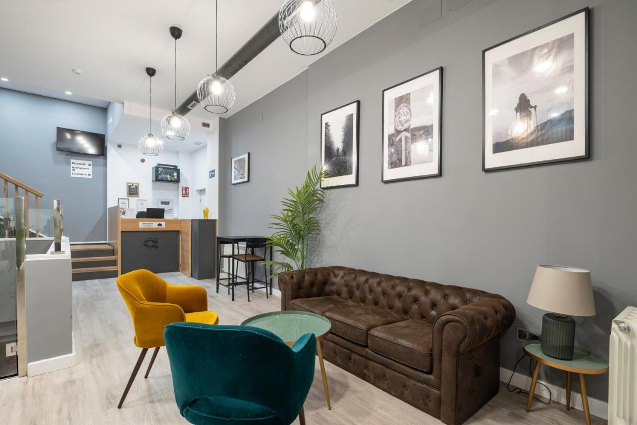 Albergue Alda Pilgrim Ponferrada Dış mekan fotoğraf