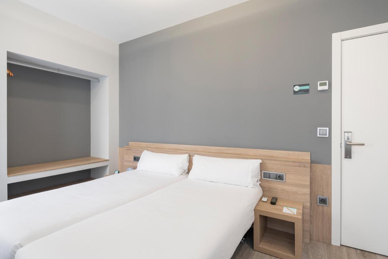 Albergue Alda Pilgrim Ponferrada Dış mekan fotoğraf