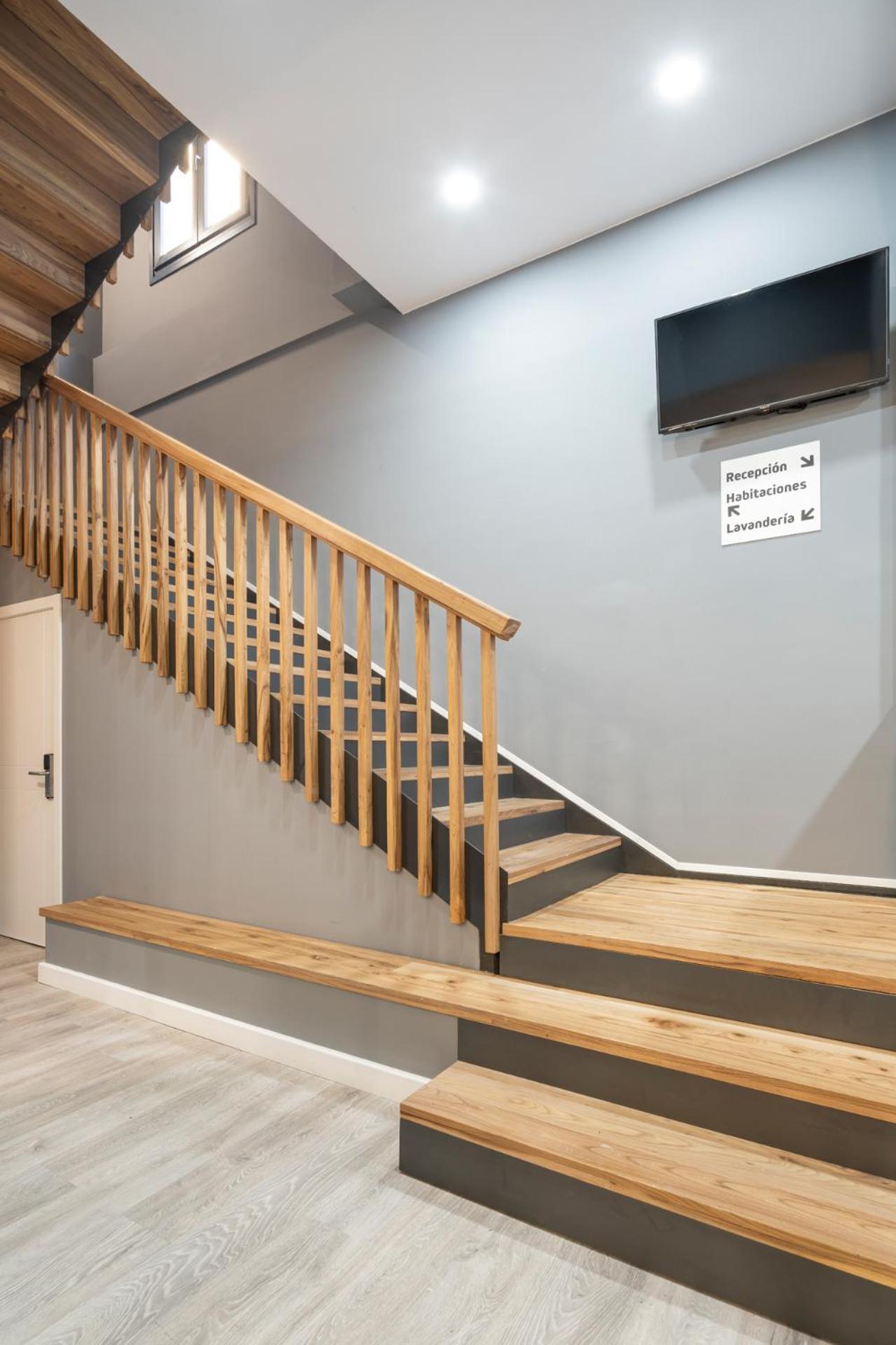 Albergue Alda Pilgrim Ponferrada Dış mekan fotoğraf